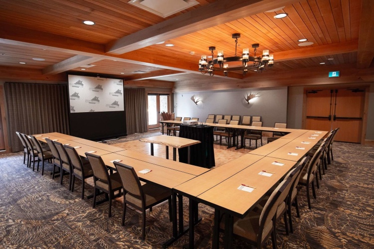 Moose Hotel & Suites photo 16
