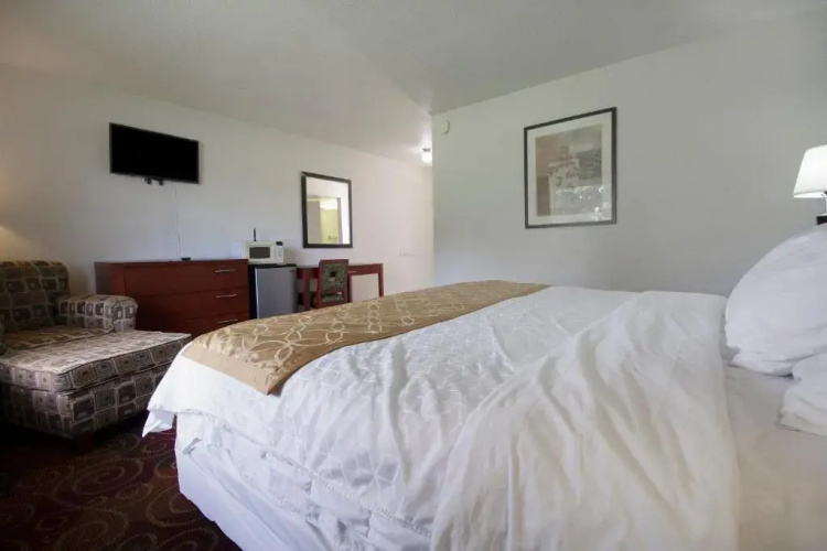 Rodeway Inn Perry