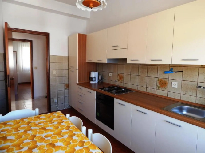 Gomez 1 - Two Bedroom