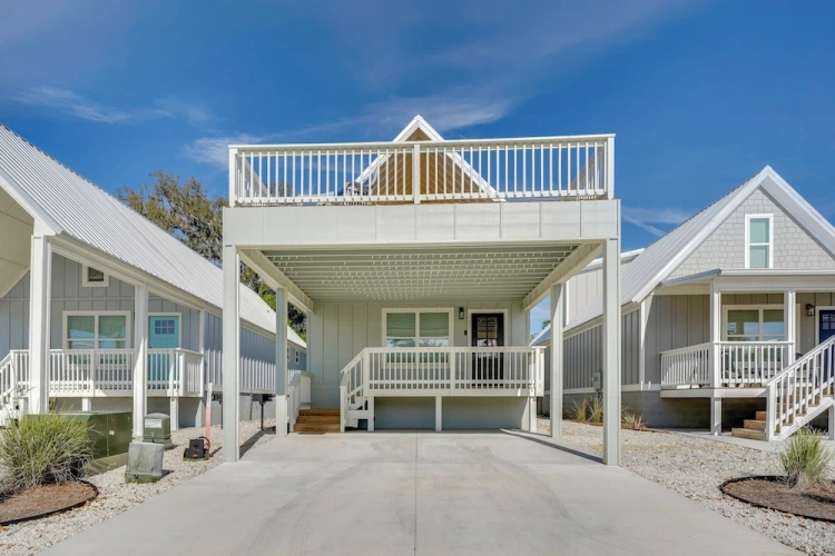 3 Bedrooms Cottage
