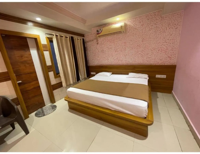 Hotel Sukhnath