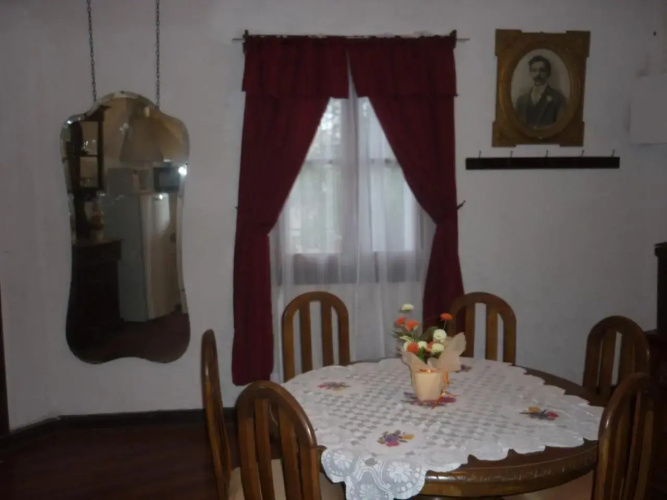 Hostal Cotroneo