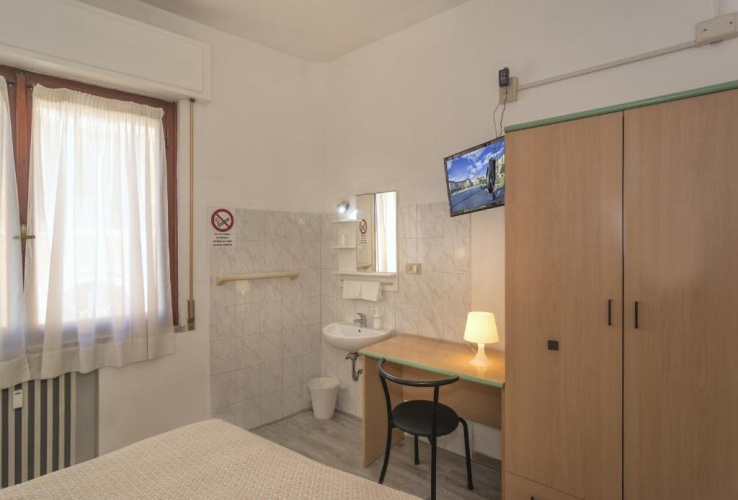 Standard Double room with view