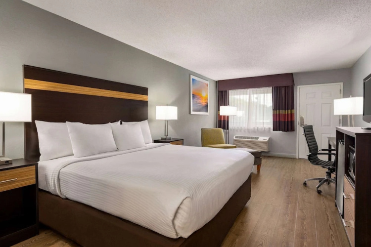 Days Inn Anderson - Clemson, SC