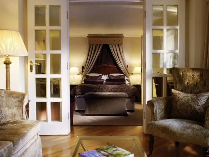 Deluxe Double Suite