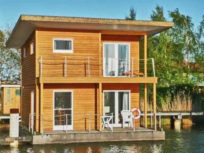 FLOATING HOUSES Classic _ _Schwimm