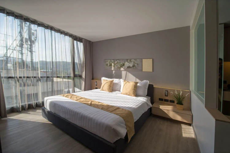 Neca Reiche Hotel