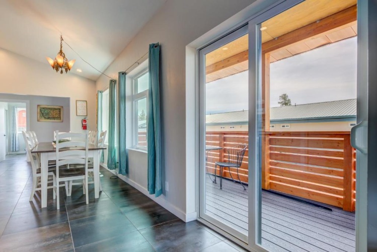 3 Bedrooms Cottage