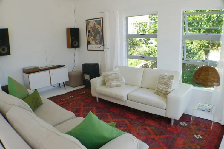 Pashasha Beach House