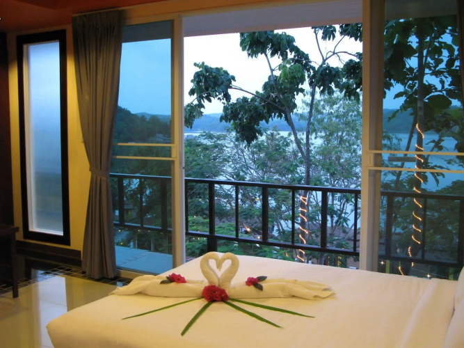 Raya Buri Resort