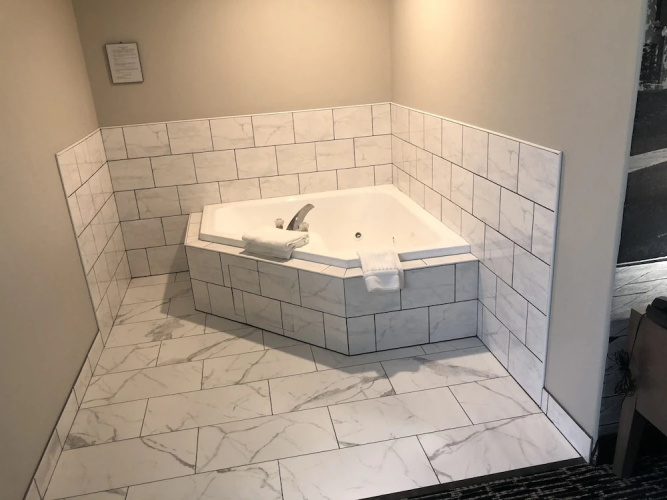 Clarion Pointe Indianapolis Airport