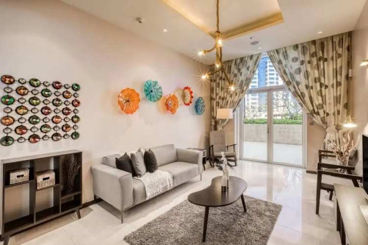Private Beach & Pool Right on Your Doorstep!