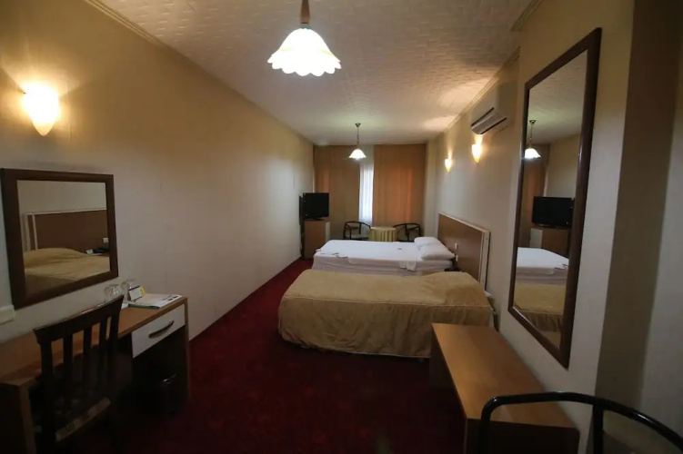 Aykut Palas Otel