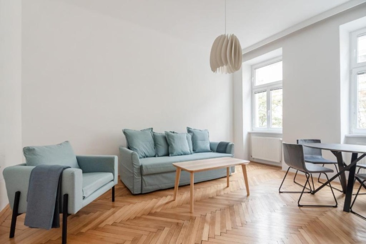 2 Bedrooms Apartment