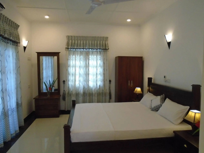Avon Villa