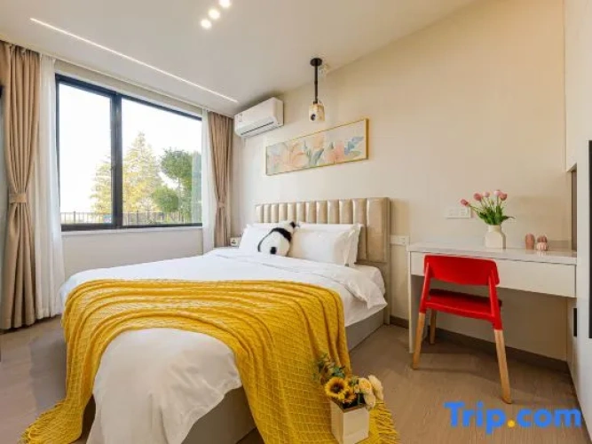 Standard Double room with garden view