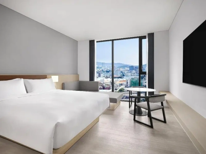 Deluxe Double room with view