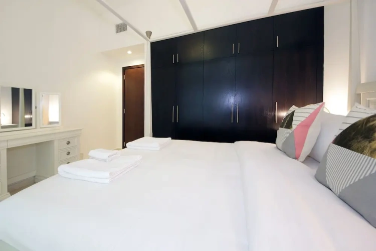 2 Bedrooms Executive Apartment