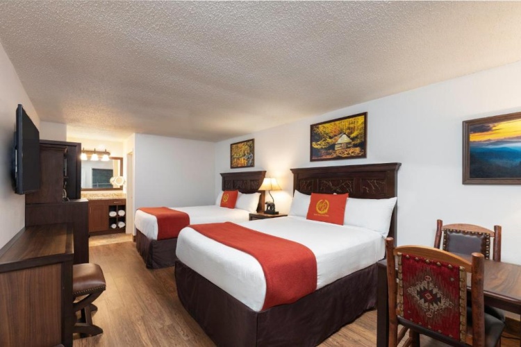 Standard Quadruple room