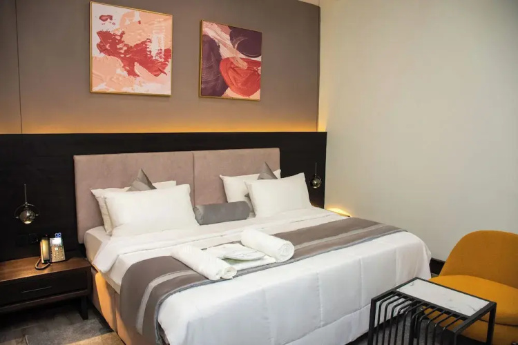 The Thribeka International Hotel