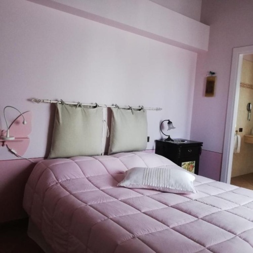 Standard Double room with garden view