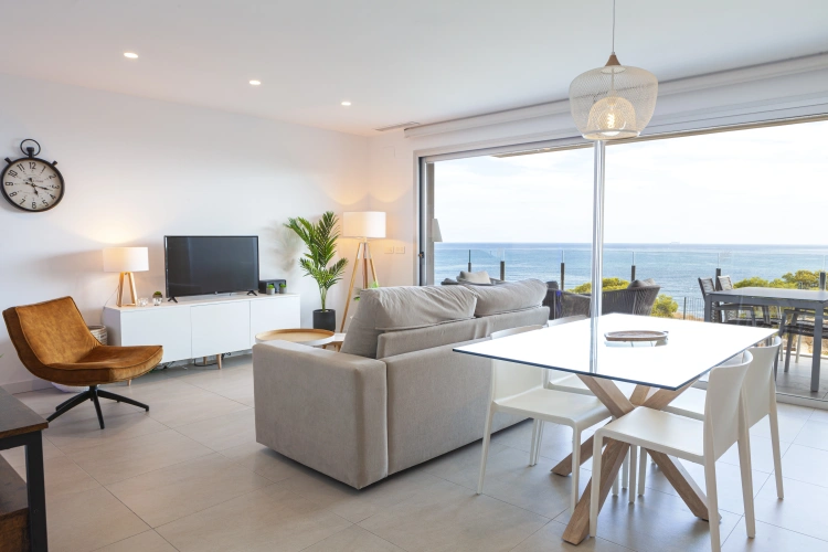 2 Bedrooms Premium Penthouse room with sea view