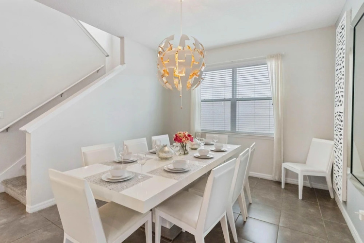 1512 Nassau Point Trail