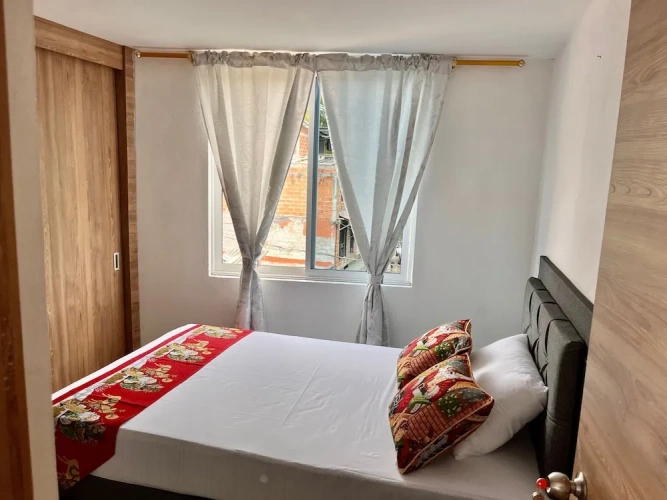 1 Bedroom Economy room