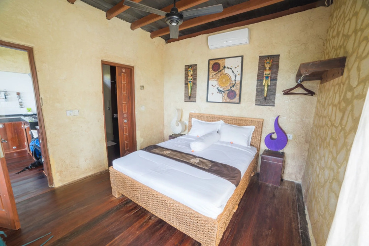 Villa Umbrella