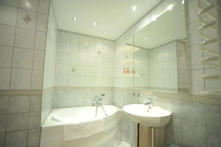 Apartament Tais