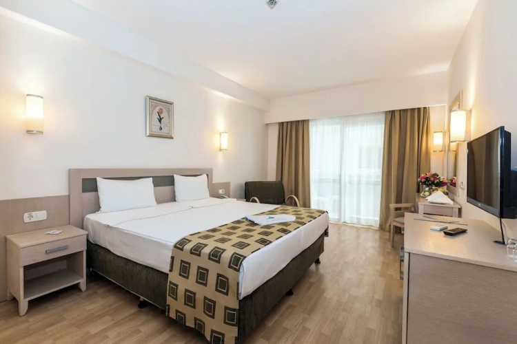 Standard room with balcony
