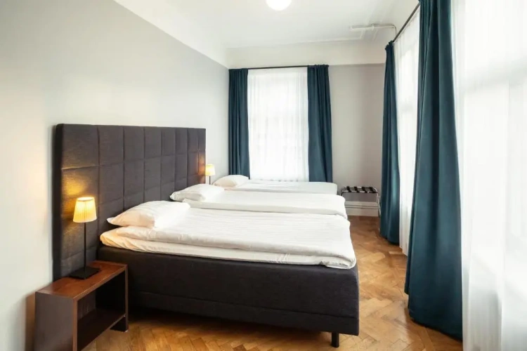 Triple room