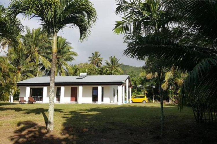 2 Bedrooms Villa