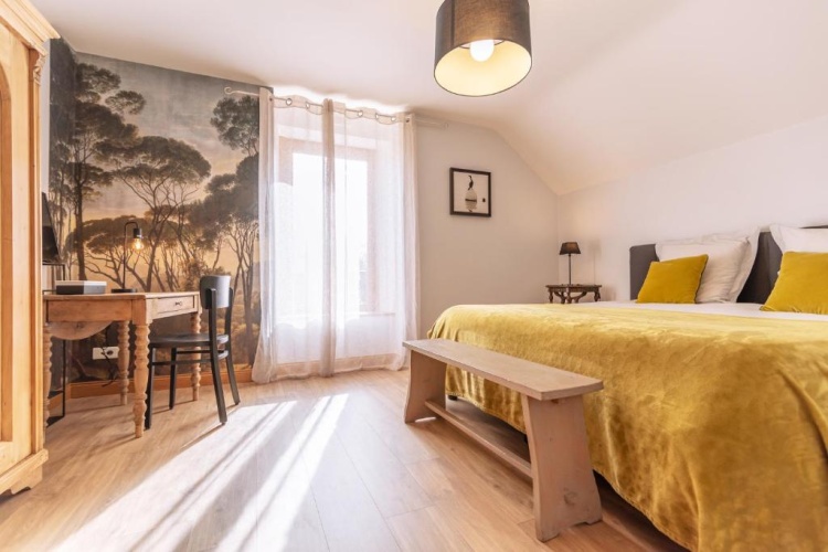Guest rooms