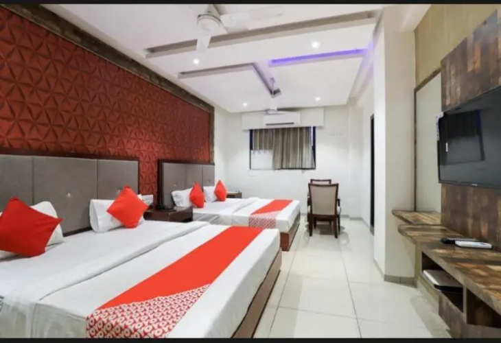 Hotel Shrimad