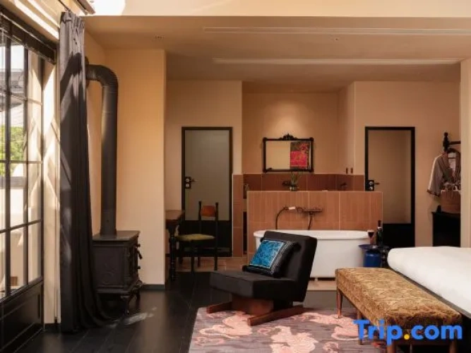Luxury Twin room with garden view