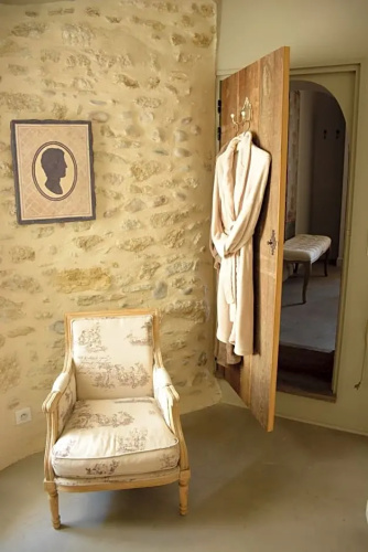 Le Petit Chateau