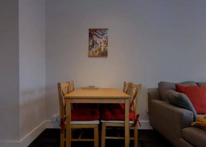 Gorgeous Spacious 2 Bed 2 Bath Apartment