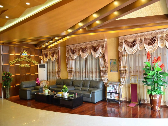 Golden City Light Hotel