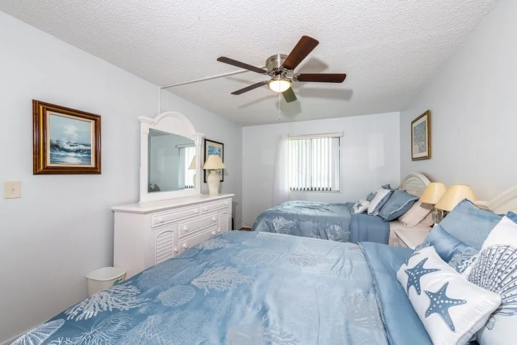 Maria's Lovely Beachfront home