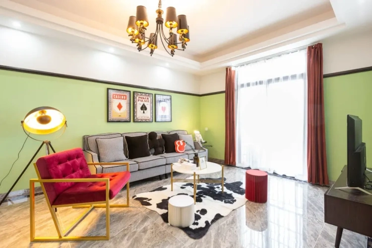 4 Bedrooms Comfort Apartment