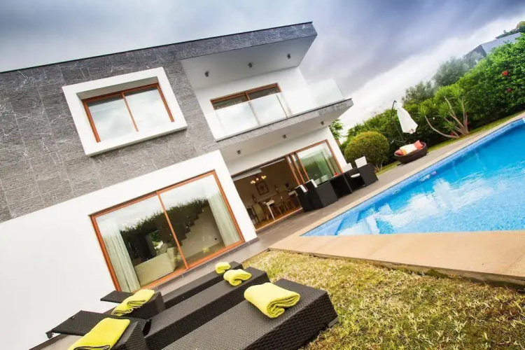 Victoria Villa