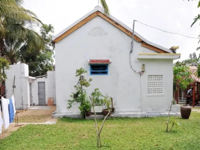 Local Beach Homestay
