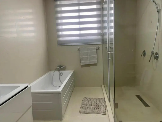 Spectacular Deluxe Double Room Available
