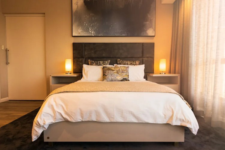 Black Marble - Menlyn Residence