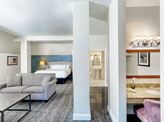 Executive Double Suite