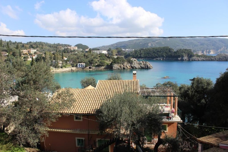 Studio with sea view