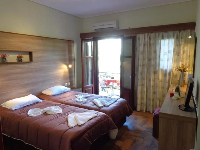1 Bedroom Apartment with balcony and with view