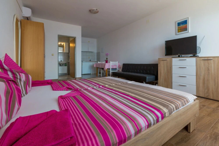 Apartments Slavica