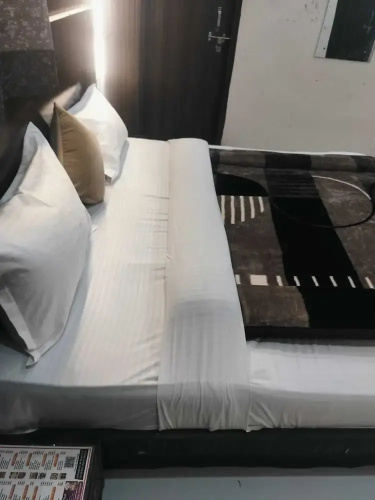 Hotel Shri Mohini Kunj Vindavan By HRG